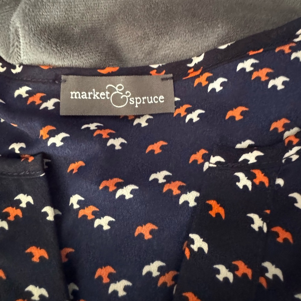 Market and Spruce women’s Blouse